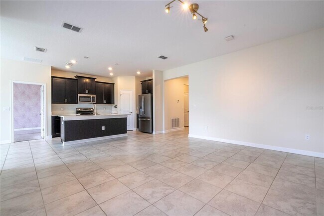 Building Photo - 3043 Beaver Creek Dr