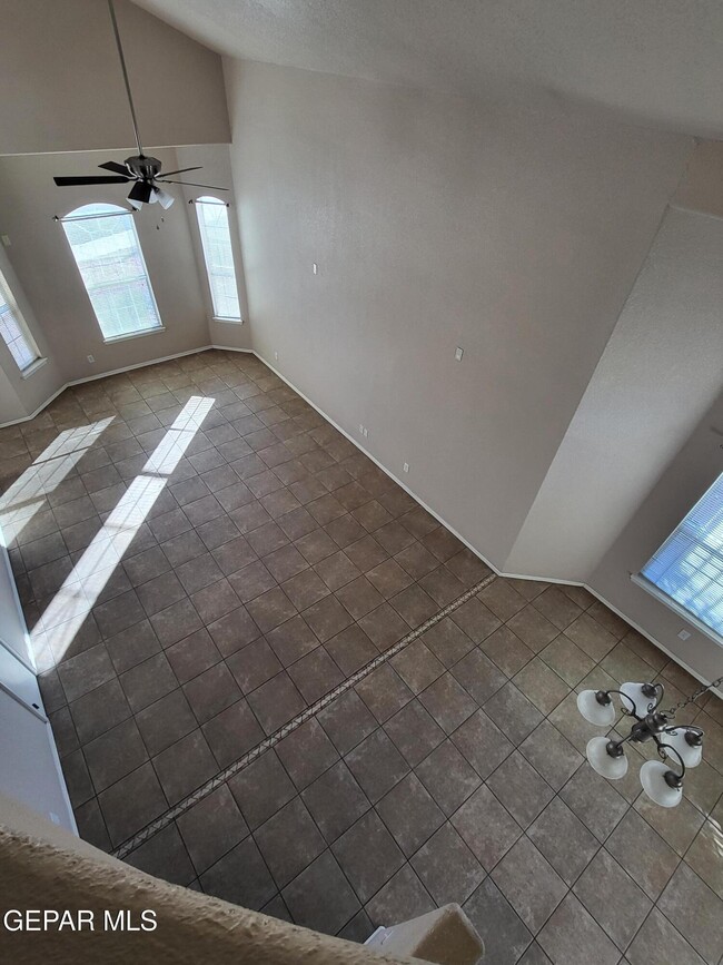 Building Photo - 657 Pete Payan Dr