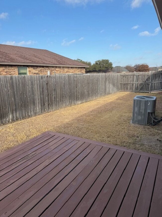 Building Photo - 2312 Independence Blvd