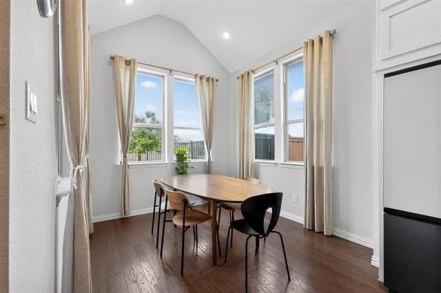 Building Photo - 8616 Bethpage Dr