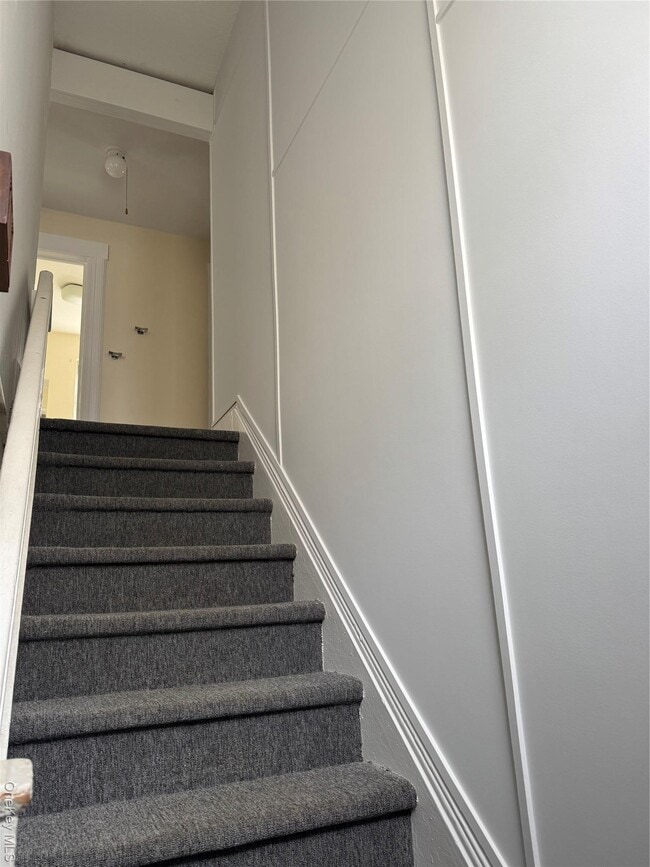 Building Photo - 40 Southard Ave