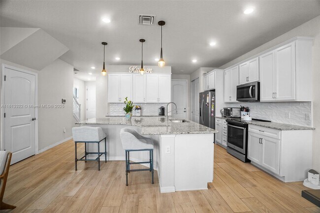 Building Photo - 8239 Tailshot Ct