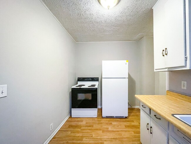 Building Photo - 409 S Dearborn St