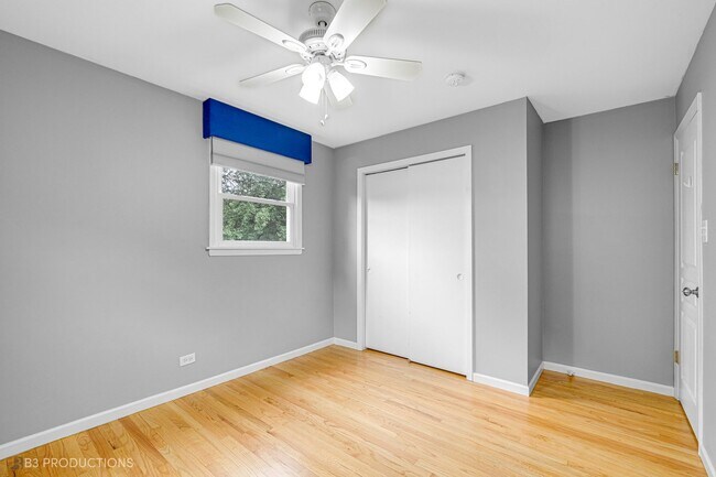 Building Photo - 917 Ironwood Ave