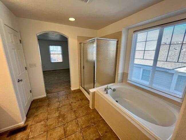 Building Photo - $0 DEPOSIT OPTION! BEAUTIFUL TWO-STORY HOM...