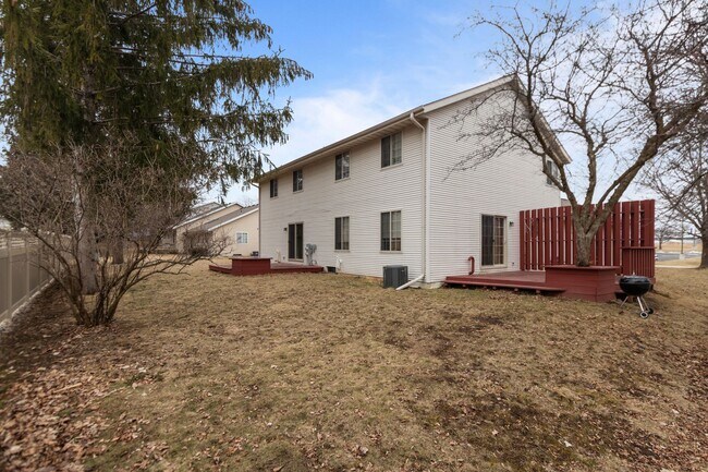 Building Photo - 6155 Aerotech Dr