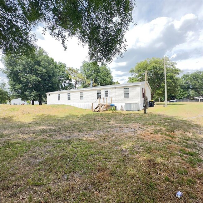 Building Photo - 6834 Glen Meadow Dr