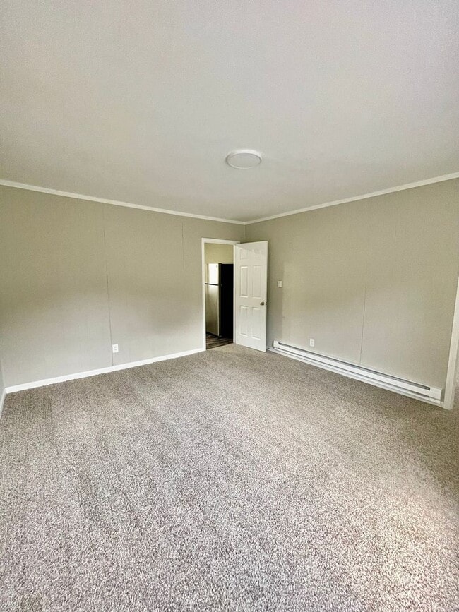 Building Photo - Don't miss out on this  2 bedroom 1 bath home . Located in Lincolnton .