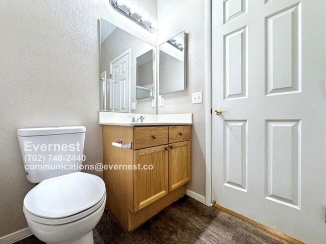 Building Photo - Comfortable 2-Bedroom Condo in Prime Locat...