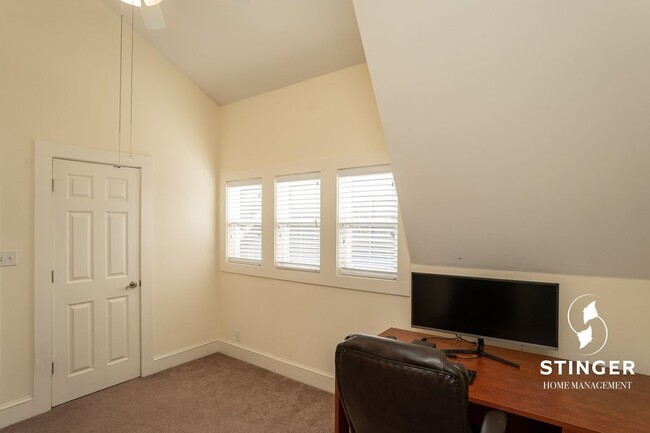 Building Photo - 408 Coquinas Ln