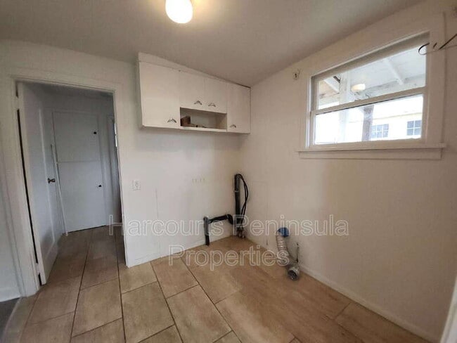 Building Photo - 1702 Wheaton Wy