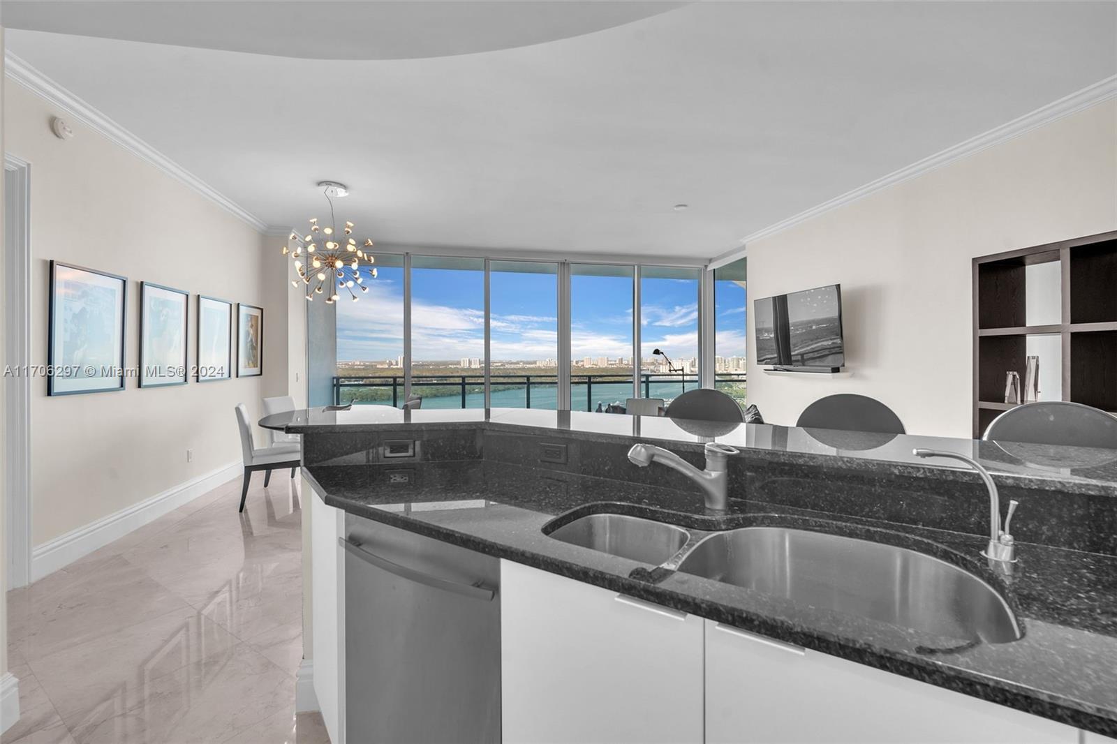 Building Photo - 10295 Collins Ave