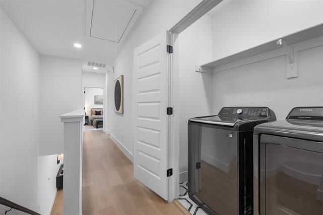 Building Photo - 1509 Barry Ave