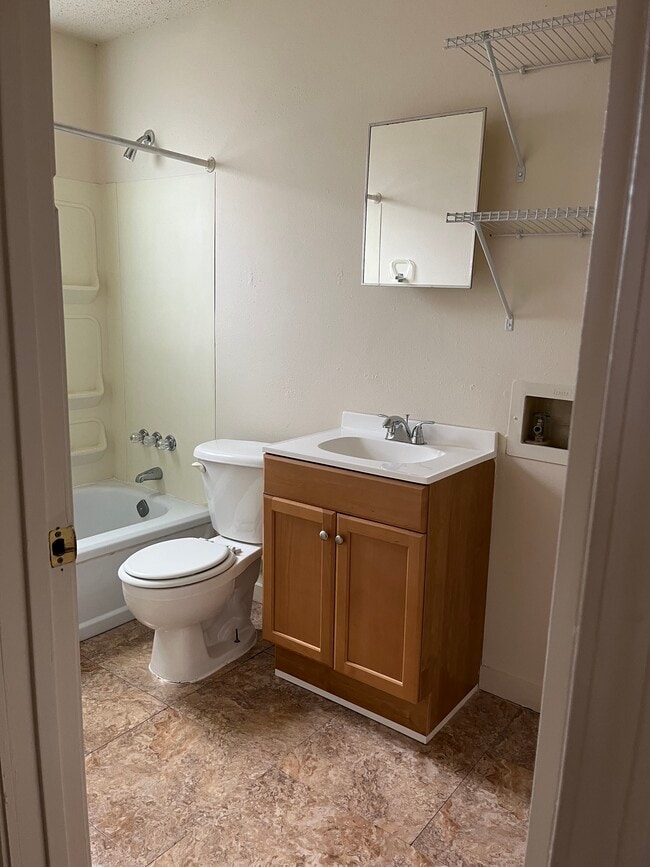 Building Photo - 8094 LA-23