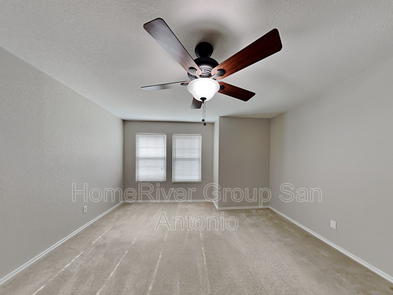Building Photo - 128 Gatewood Bay