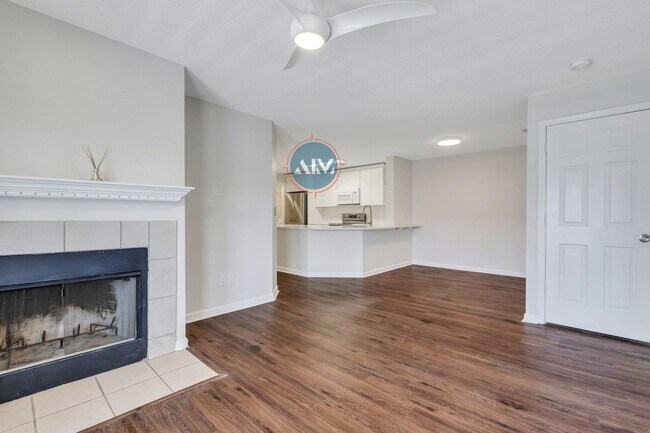 Building Photo - Welcome to 1117 Westbury – Modern Living w...