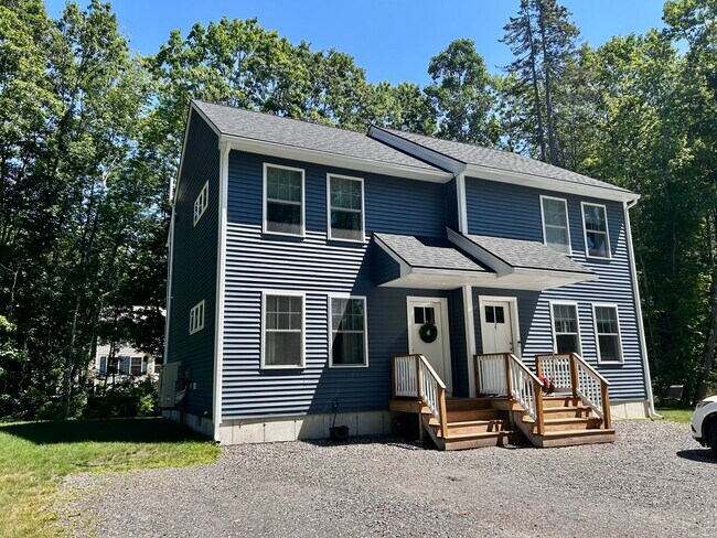 Building Photo - 9 Alder Ln