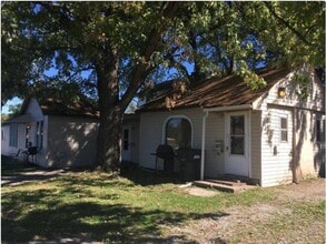 Building Photo - 1249 Bausher Ave NW