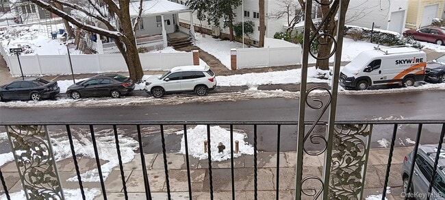 Building Photo - 120-19 84th Ave