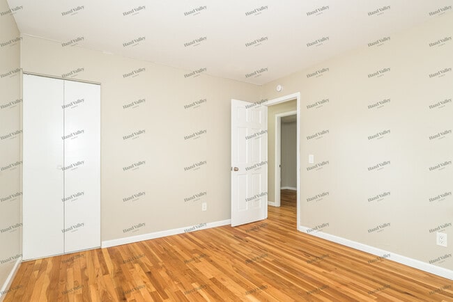 Building Photo - 7335 Landi Ct