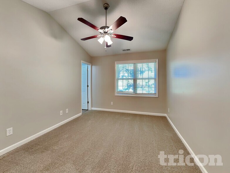 Building Photo - 4813 Windbreak Ln