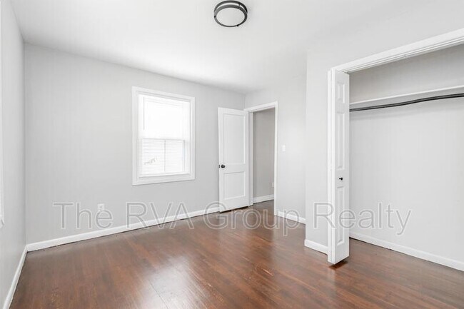 Building Photo - 1407 N 32nd St