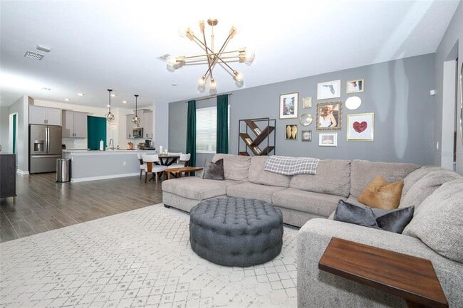 Building Photo - 12003 Theme Alley