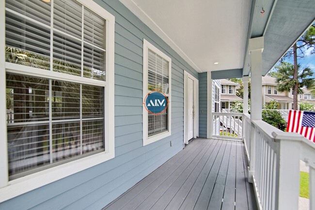 Building Photo - Beautifully Renovated Home in The Gatherin...