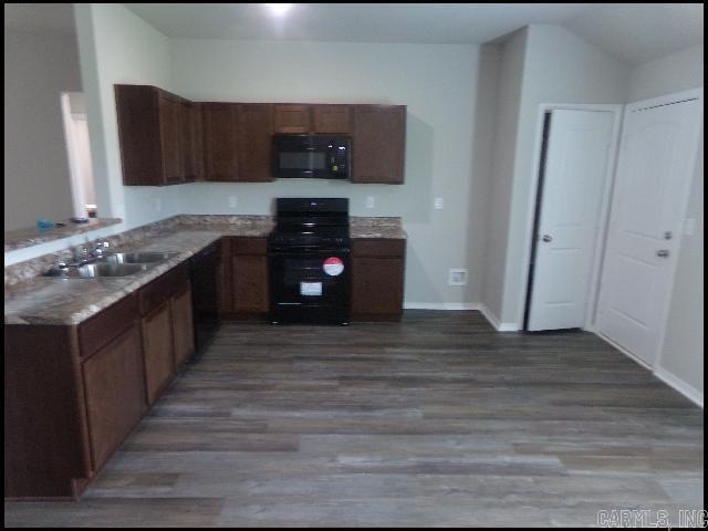 Building Photo - 4527 Olympic Dr