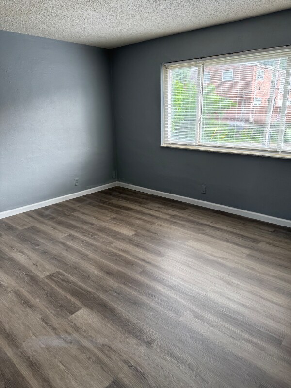 Building Photo - 4244 Miami St