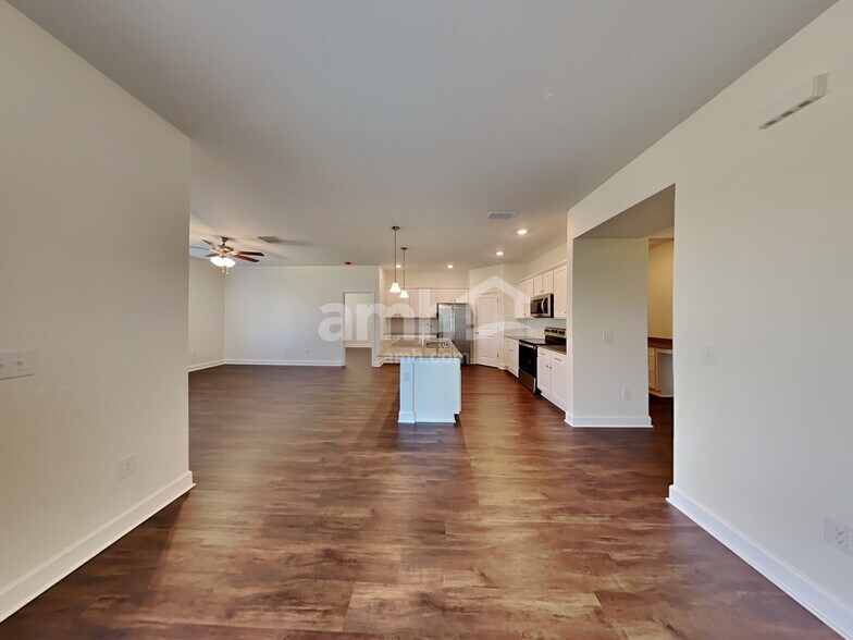 Building Photo - 33949 Widman Way