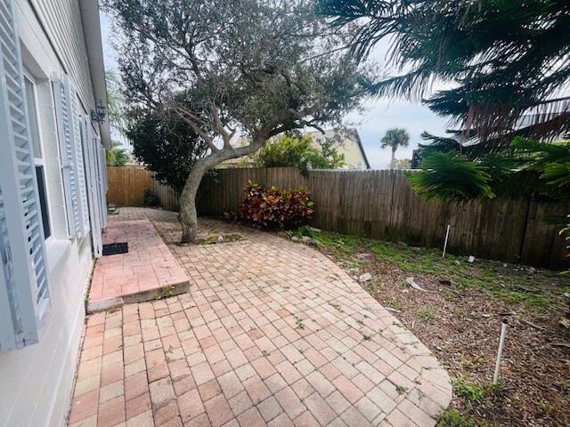 Building Photo - 44 Capistrano Dr