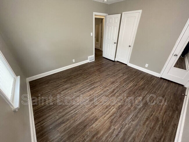Building Photo - 1629 Talisman Ln