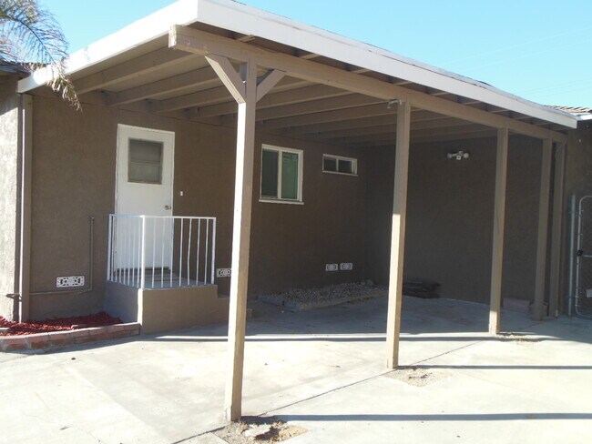 Building Photo - 11415 Potter St