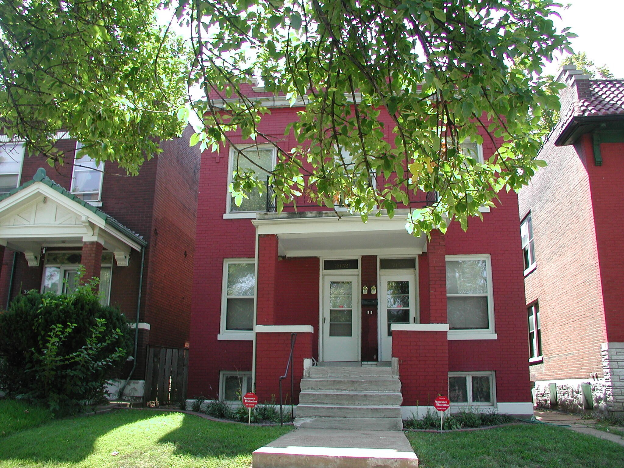 Building Photo - 3952 De Tonty St
