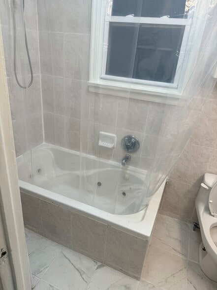 Building Photo - 22 Sherwood Ave