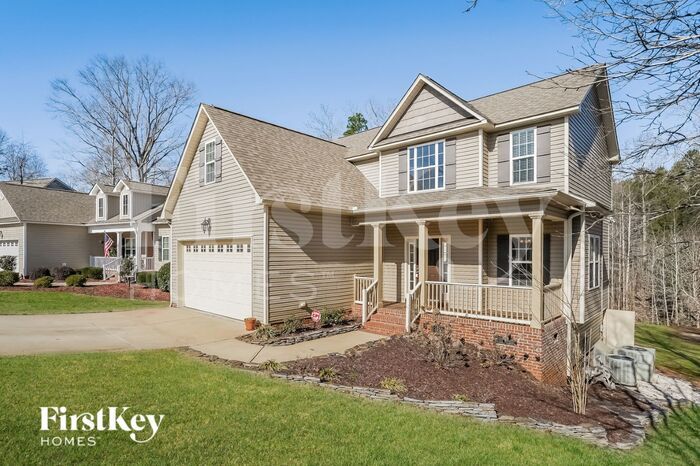 Building Photo - 121 Millwood Dr