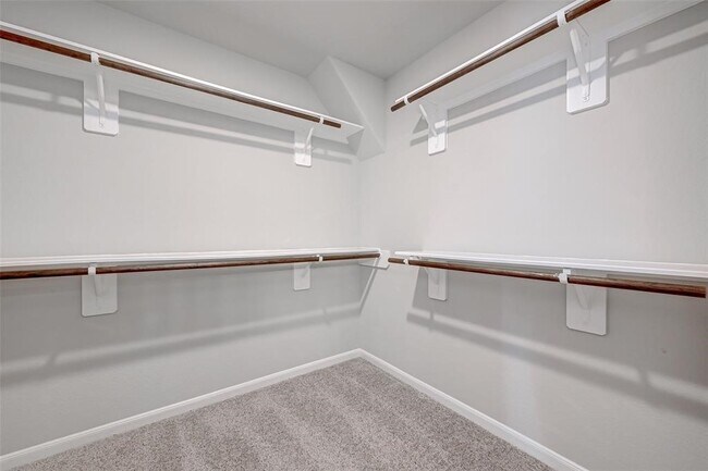 Building Photo - 2206 Mirror Ridge Ct
