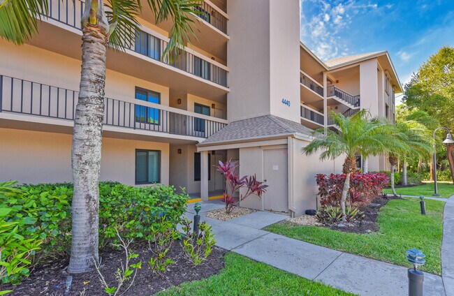 Building Photo - 4440 NE Sandpebble Trce