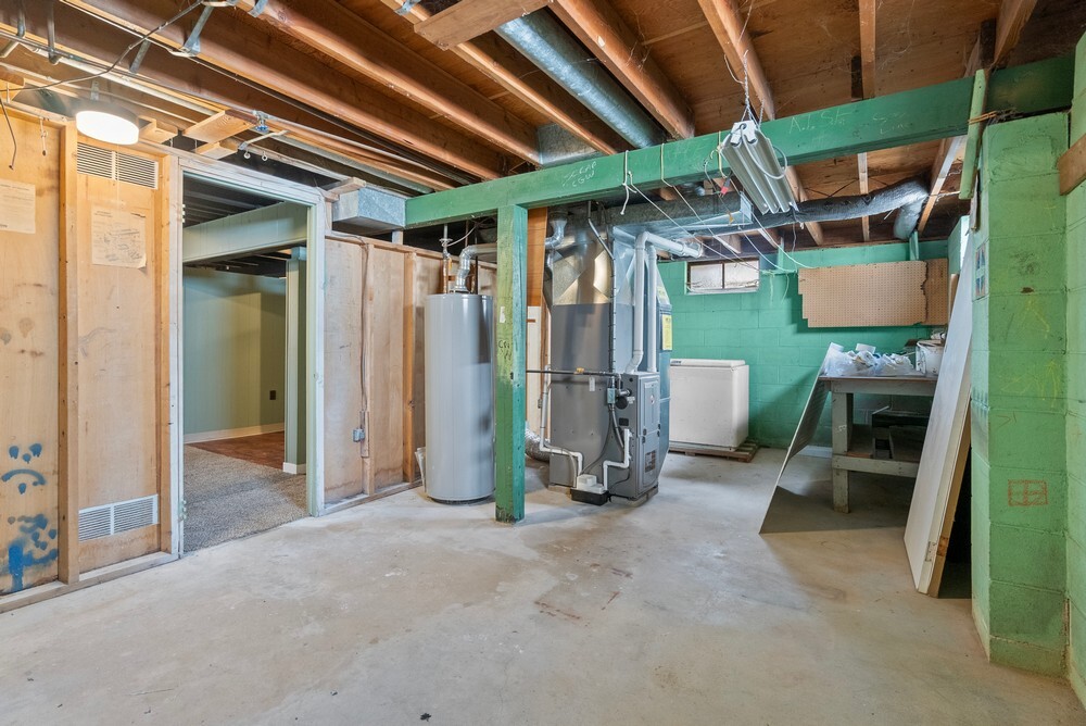 Building Photo - 3022 Cottonwood Ln