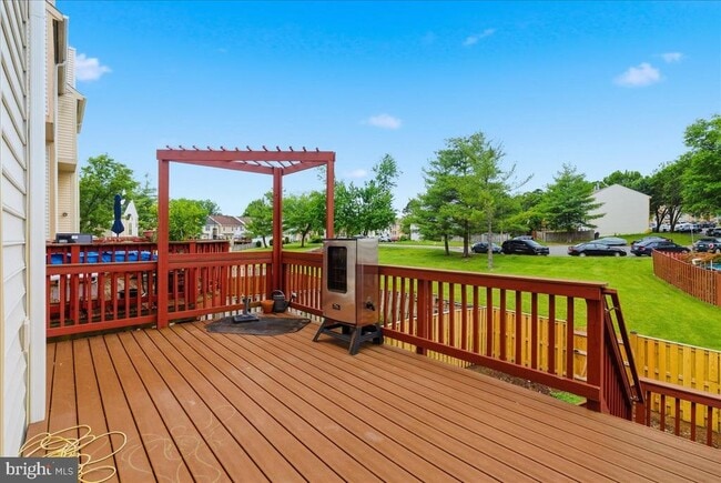 Building Photo - 13937 Middle Creek Pl