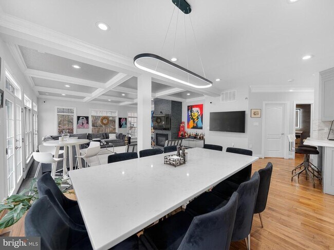 Building Photo - 11701 Winterset Terrace