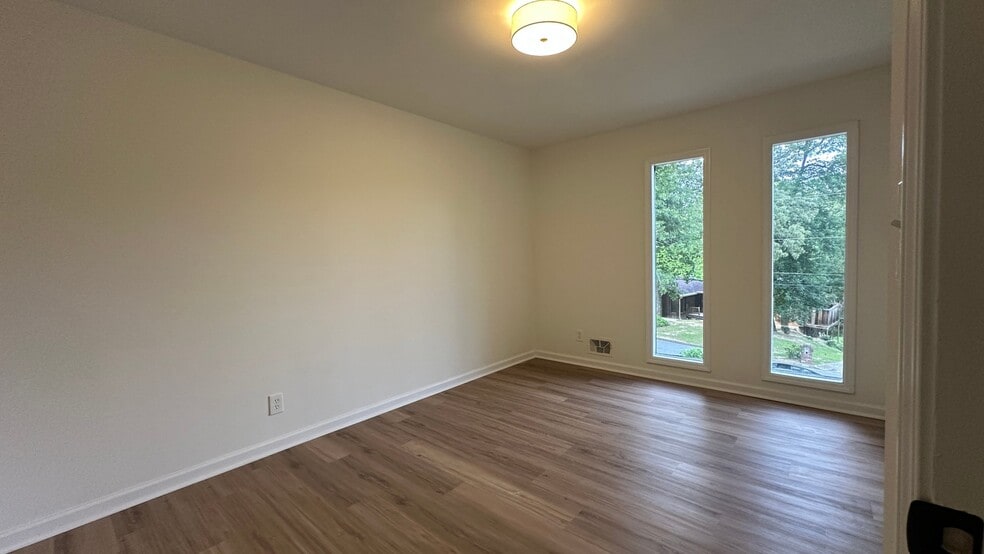 Building Photo - 6415 El Caudillo Ct