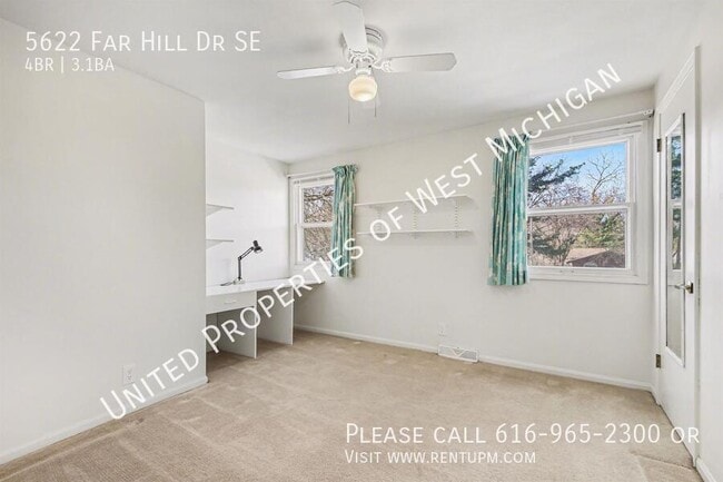 Building Photo - 5622 Far Hill Dr SE