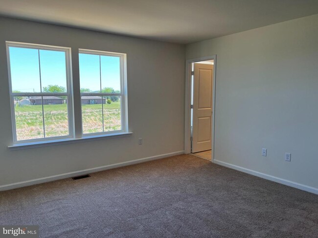 Building Photo - 756 Rosler Wy