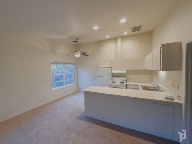 Interior Photo - Rosewood Apartments