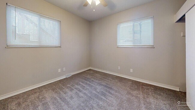 Building Photo - 7405 Marlborough Ave