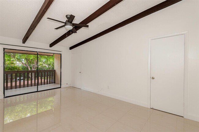 Building Photo - 6455 SW 116th Pl