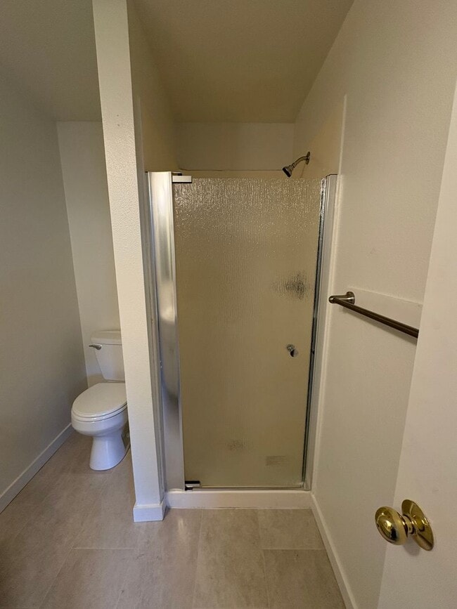 Building Photo - Full of Light—Your Next Home Awaits!