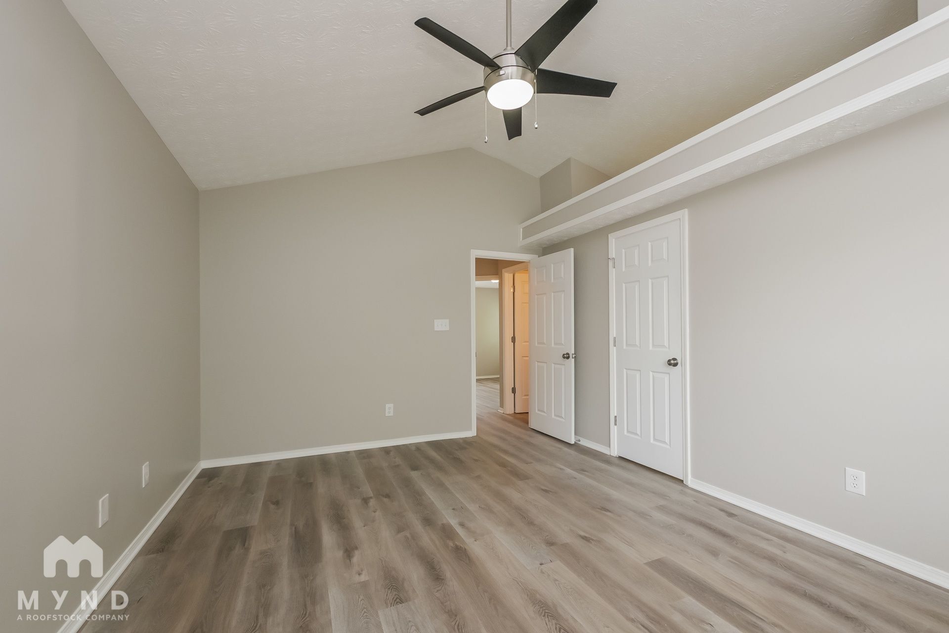 Building Photo - 2933 Riverwalk Cove